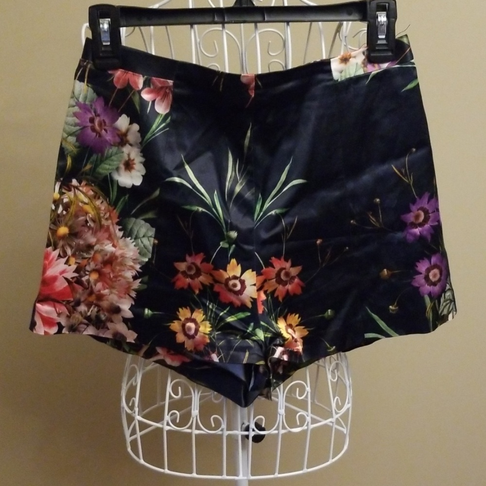 Fabulous satin River Island shorts